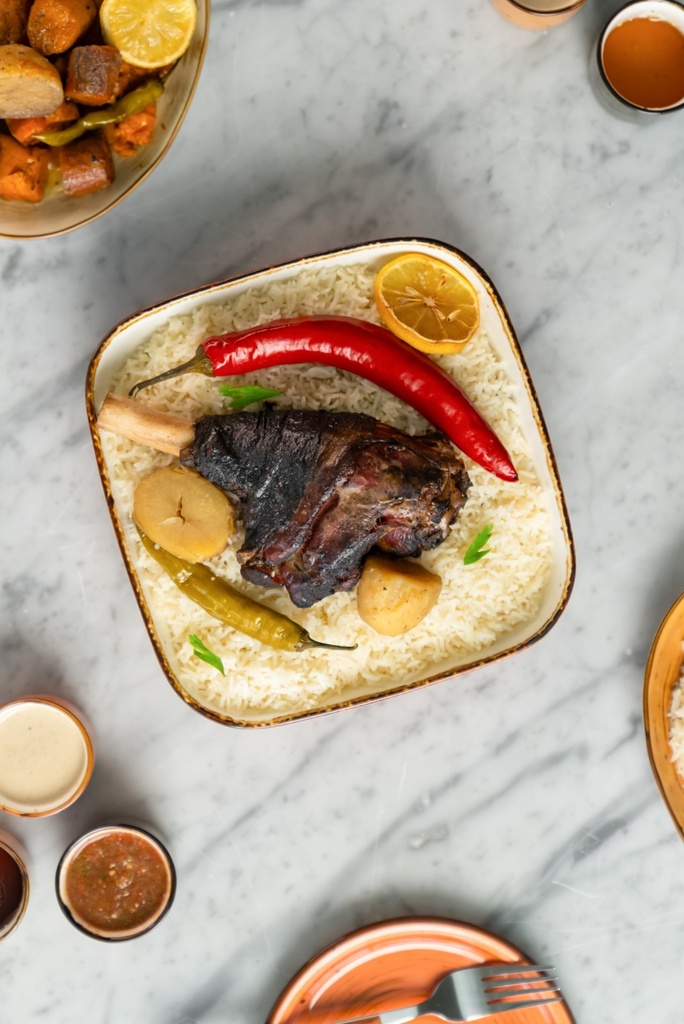 Smoked Lamb shank with Rice - وجبة موزة مدخن مع الأرز