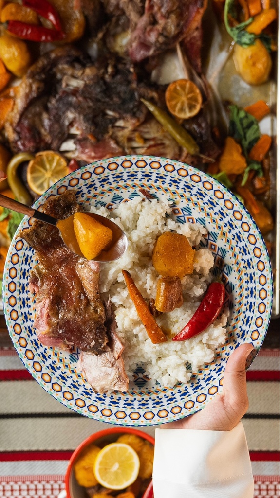 Mudakhan Half Wood - نص مدخن خشب